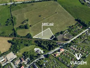 Prodej podílu pole, Třeboň, 1375 m2