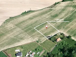 Prodej podílu pole, Huntířov, 1211 m2