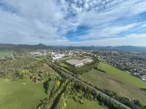 Pronájem skladu, Nový Bor, 5000 m2