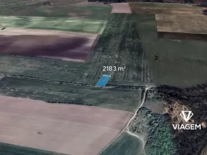 Prodej podílu pole, Jeviněves, 727 m2