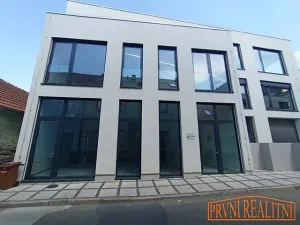 Pronájem kanceláře, Uherský Brod, Komenského, 20 m2
