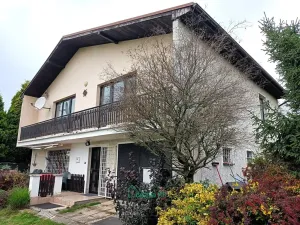 Prodej rodinného domu, Klučenice, 166 m2