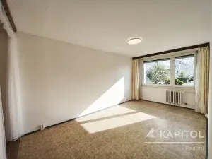 Pronájem bytu 2+1, Praha - Petrovice, Jakobiho, 42 m2