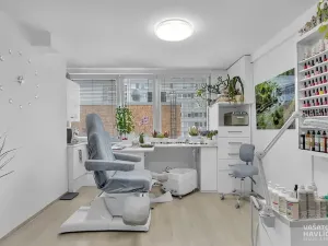 Pronájem kanceláře, Hradec Králové, Akademika Heyrovského, 30 m2