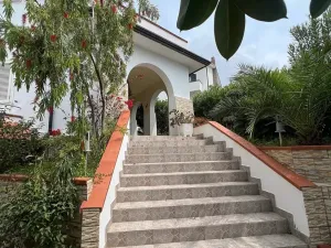 Prodej vily, Scalea, Itálie, 133000 m2