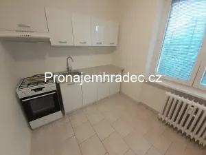 Pronájem bytu 2+1, Hradec Králové, třída SNP, 54 m2