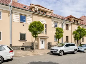 Prodej bytu 1+1, Kolín, U Borků, 58 m2