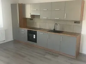 Dražba bytu 4+kk, Broumov, Husova, 98 m2