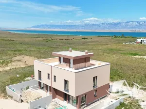 Prodej rodinného domu, Privlaka, Chorvatsko, 150 m2
