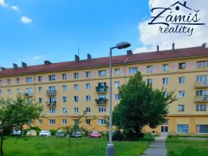 Pronájem bytu 1+1, Kladno, gen. Píky, 37 m2