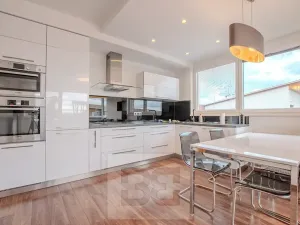 Pronájem bytu 3+kk, Praha - Velká Chuchle, 70 m2