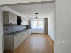 Pronájem bytu 3+kk, Písek, Novodvorská, 72 m2