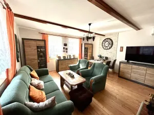 Prodej rodinného domu, Kejžlice, K Čejovu, 180 m2