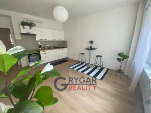 Prodej bytu 3+kk, Praha - Karlín, Sokolovská, 78 m2