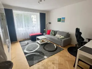 Pronájem bytu 2+1, Praha - Košíře, Plzeňská, 56 m2