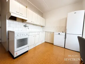 Pronájem bytu 3+1, Hradec Králové, Hradecká, 72 m2
