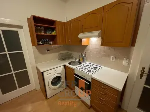 Prodej bytu 1+1, Praha - Strašnice, Pod altánem, 48 m2