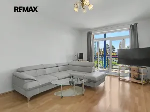 Prodej bytu 3+1, Vestec, Na Suchých, 84 m2