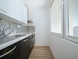 Pronájem bytu 1+1, Praha - Střížkov, Rumburská, 27 m2