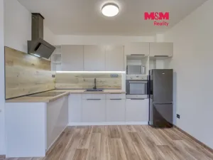 Pronájem bytu 2+kk, Tlučná, Tlučenská kolonie, 37 m2