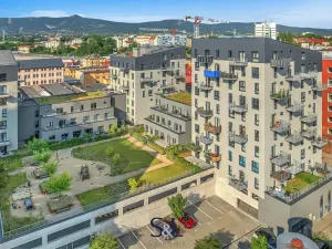 Prodej bytu 3+kk, Liberec, Kladenská, 73 m2