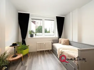 Pronájem bytu 1+kk, Praha - Střížkov, Děčínská, 23 m2