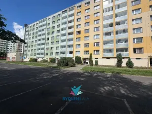 Prodej bytu 1+1, Krupka, Karla Čapka, 36 m2