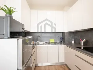 Pronájem bytu 2+kk, Pardubice, třída Míru, 52 m2