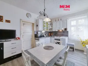 Pronájem bytu 2+kk, Planá, Revoluční, 40 m2