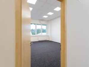 Pronájem kanceláře, Brno - Horní Heršpice, Traťová, 38 m2