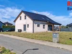 Prodej rodinného domu, Mnichovo Hradiště, Okružní, 175 m2
