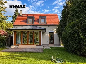 Pronájem rodinného domu, Černolice, K rybníku, 150 m2