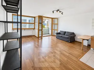 Pronájem bytu 1+kk, Praha - Smíchov, 43 m2
