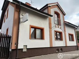 Prodej ubytování, Hradec Králové, Všehrdova, 260 m2