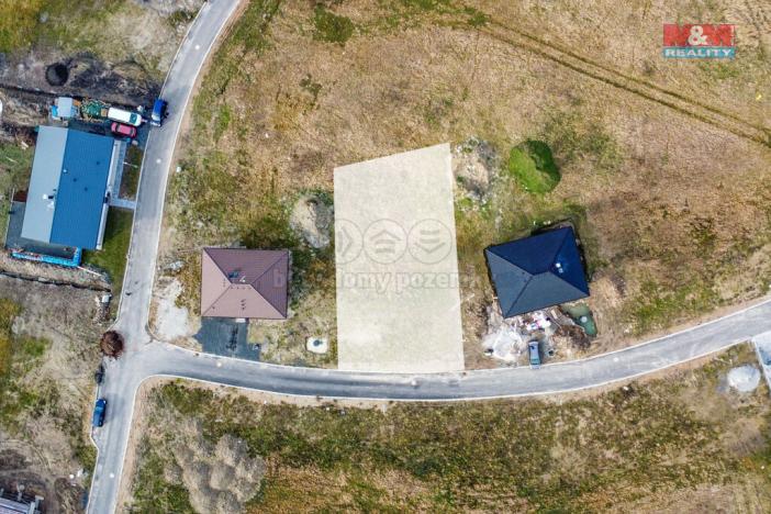 Prodej pozemku pro bydlení, Hory, 772 m2