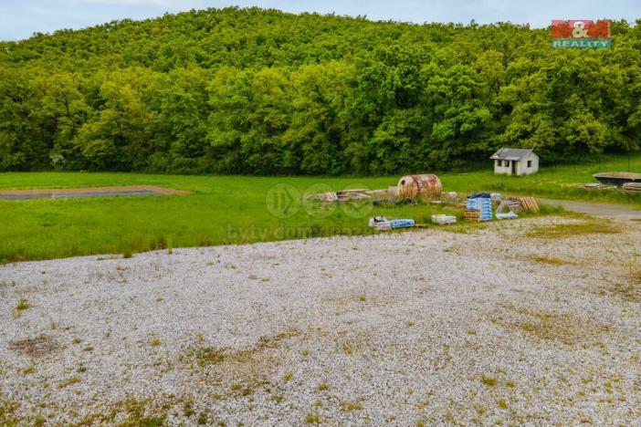 Prodej pozemku pro komerční výstavbu, Libomyšl, 8445 m2