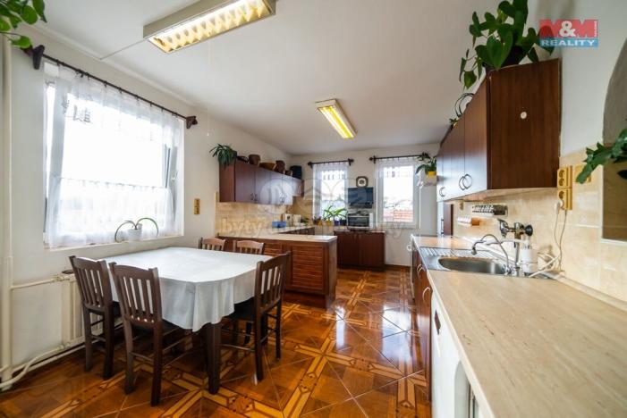 Prodej rodinného domu, Bystřice nad Pernštejnem, Na Vyhlídce, 250 m2