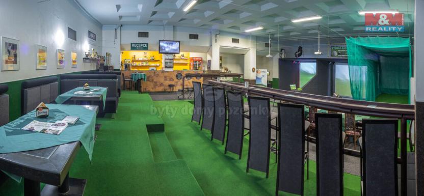 Prodej obchodního prostoru, Pardubice - Bílé Předměstí, Dašická, 1230 m2