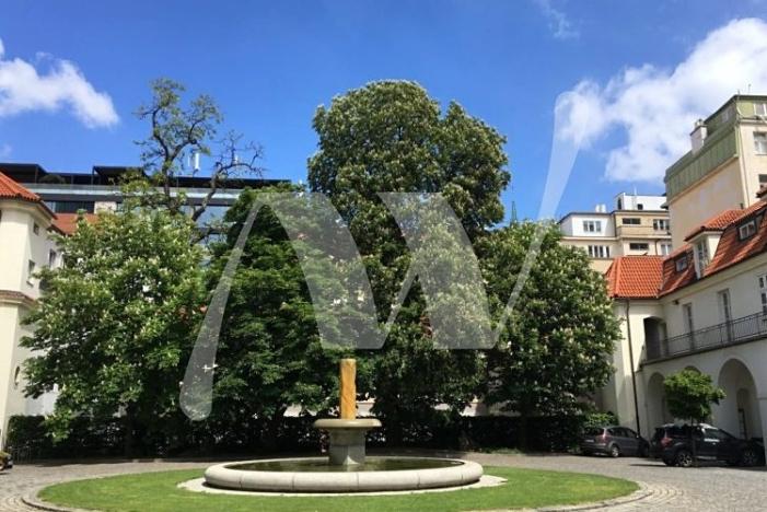 Pronájem kanceláře, Praha - Nové Město, Panská, 251 m2