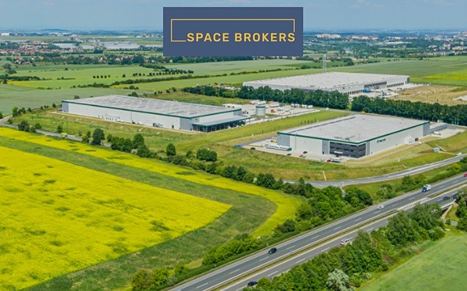 Pronájem skladu, Chrášťany, 5104 m2