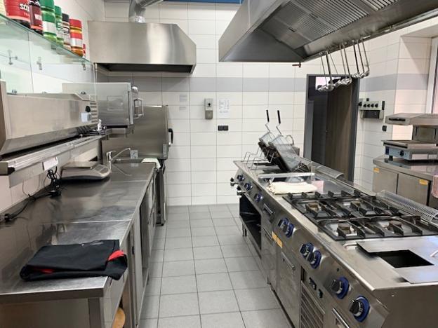 Prodej restaurace, Stochov, Jaroslava Šípka, 800 m2