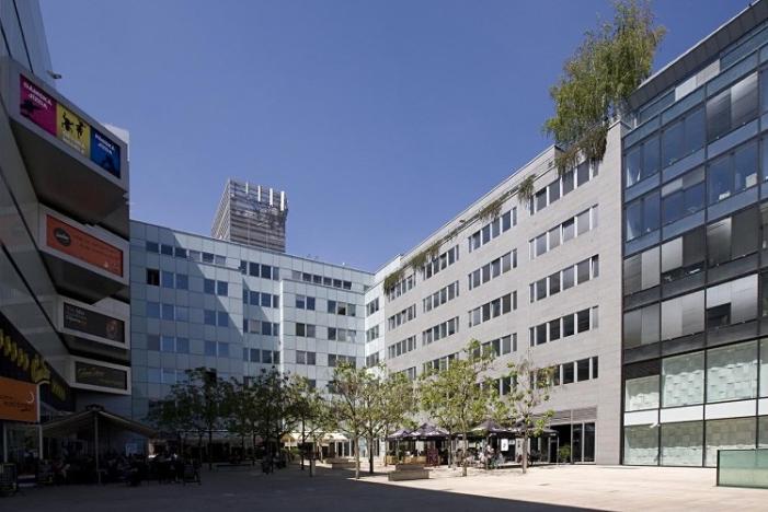 Pronájem kanceláře, Praha - Smíchov, Plzeňská, 470 m2