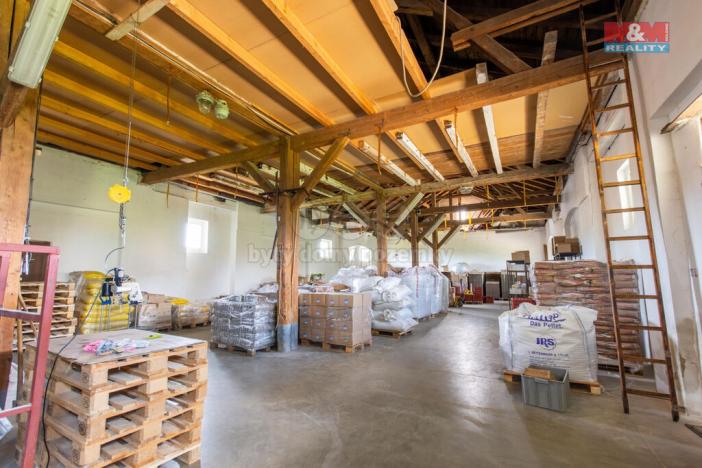 Pronájem skladu, Opava - Předměstí, Železničářská, 450 m2