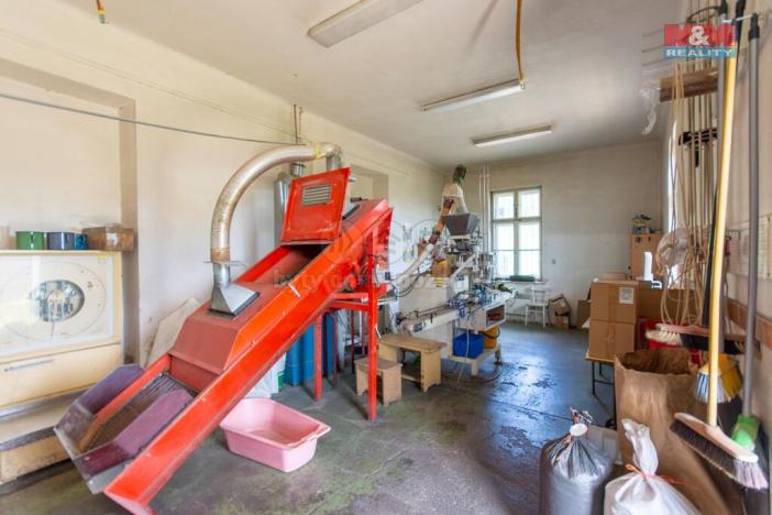 Pronájem skladu, Opava - Předměstí, Železničářská, 450 m2