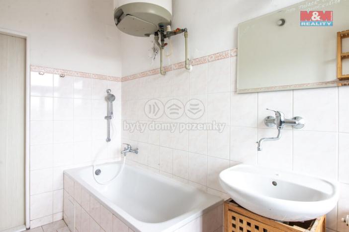 Prodej bytu 3+1, Lázně Toušeň, Hlavní, 69 m2