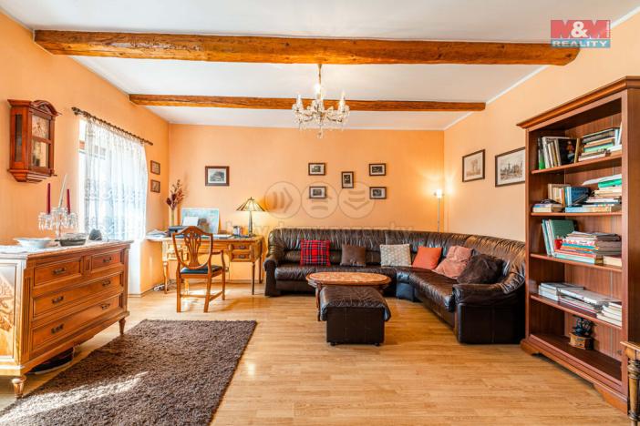 Prodej restaurace, Velké Březno, 700 m2