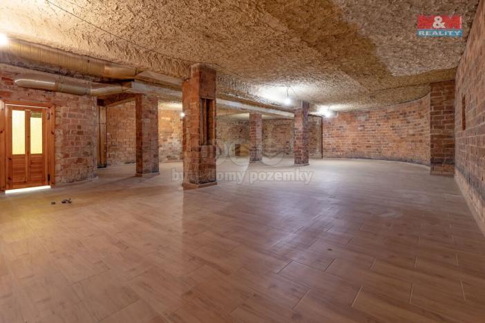 Pronájem restaurace, Třinec - Lyžbice, Lidická, 358 m2