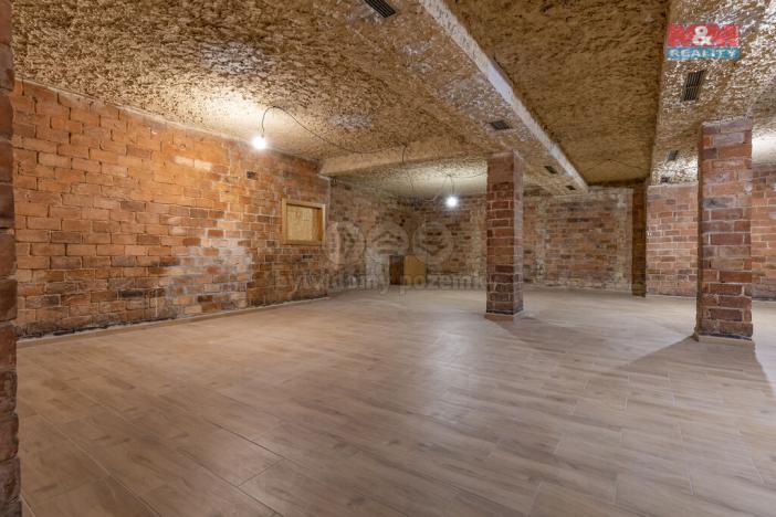 Pronájem restaurace, Třinec - Lyžbice, Lidická, 358 m2