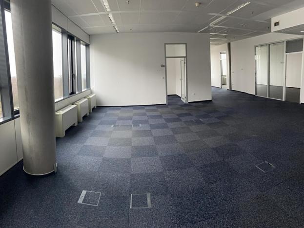 Pronájem kanceláře, Praha - Prosek, Prosecká, 840 m2