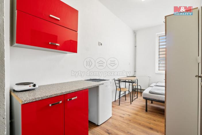 Prodej obchodního prostoru, Ústí nad Labem - Střekov, Truhlářova, 3086 m2